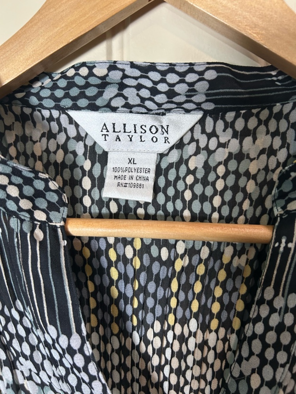 Allison Taylor Women’s Vintage Polka Dotted Multicolor Blouse LongBell Sleeve XL - Picture 5 of 9